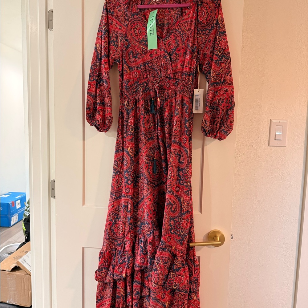 Elegant Red Paisley Midi Dress